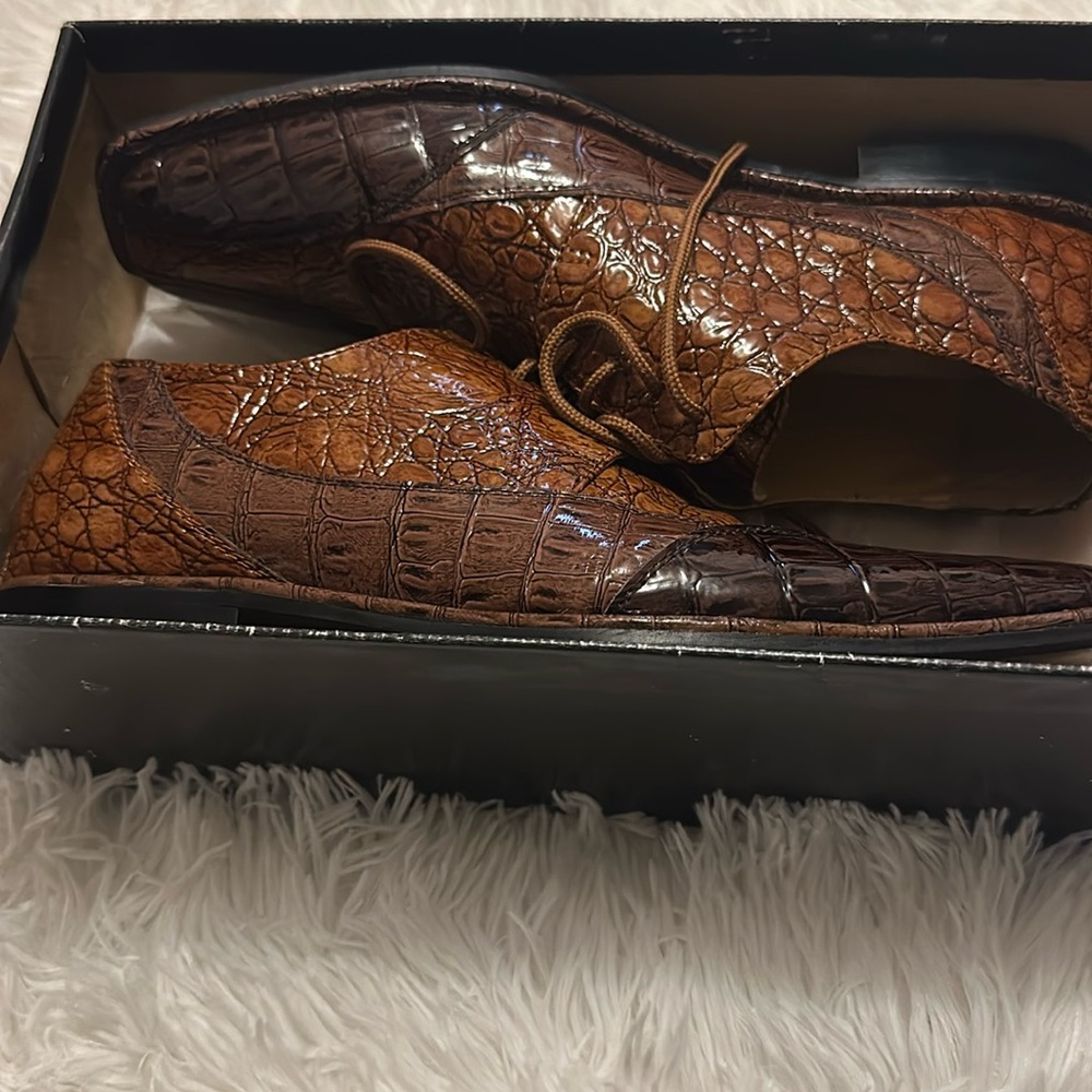Mens dress shoes